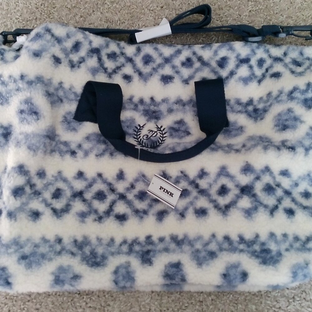 Victoria’s Secret PINK Plush Tote Bag – New With Tags